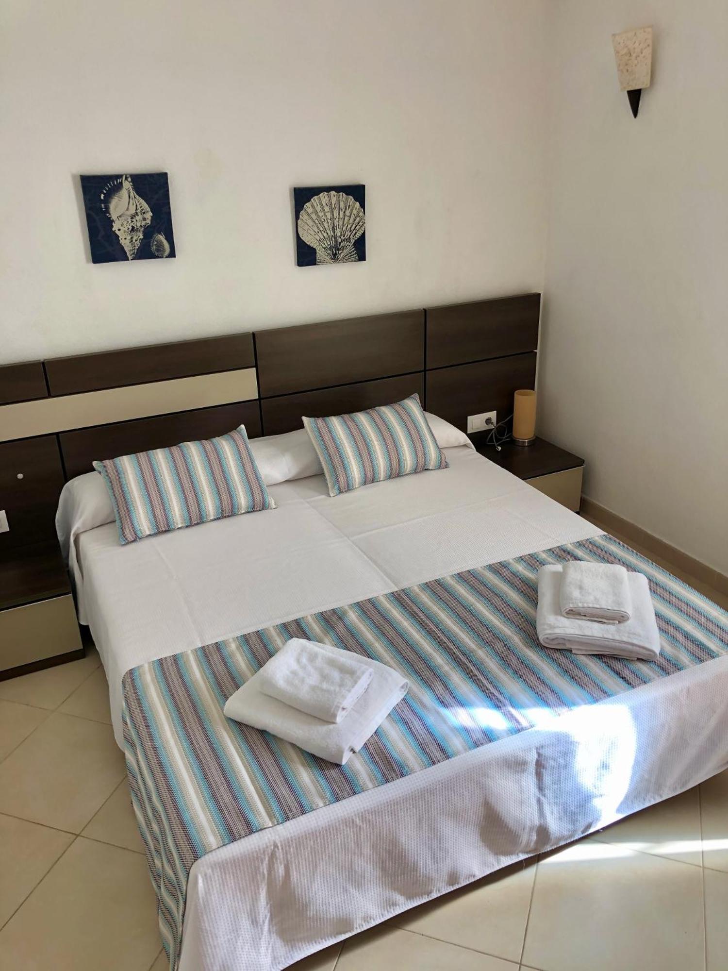 Solmar Menorcacom Apartamento 2 Dormitorios Cala en Bosch Εξωτερικό φωτογραφία